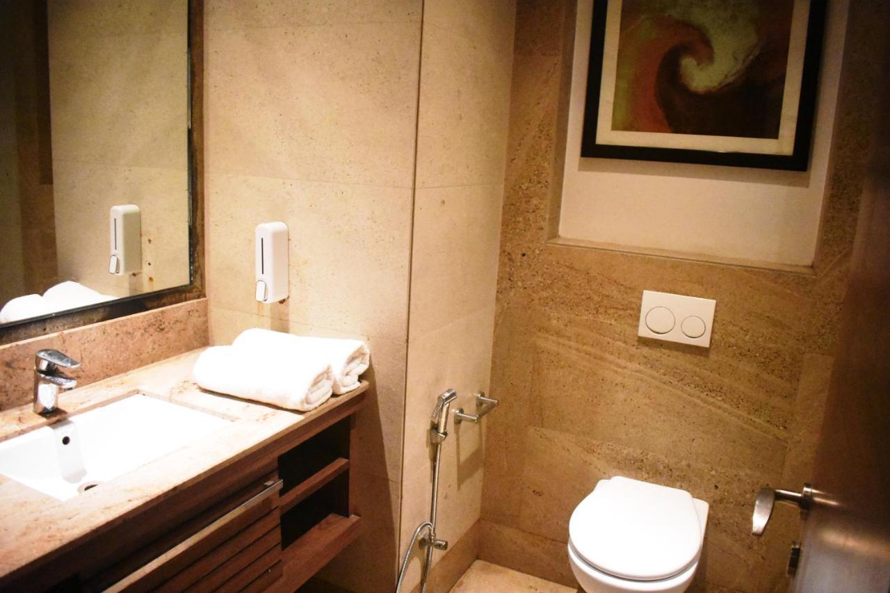 Lemonwood Suites By F9 Hotels - Trivoli Garden Chhatarpur Yeni Delhi Dış mekan fotoğraf