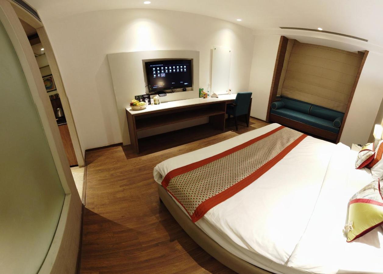 Lemonwood Suites By F9 Hotels - Trivoli Garden Chhatarpur Yeni Delhi Dış mekan fotoğraf