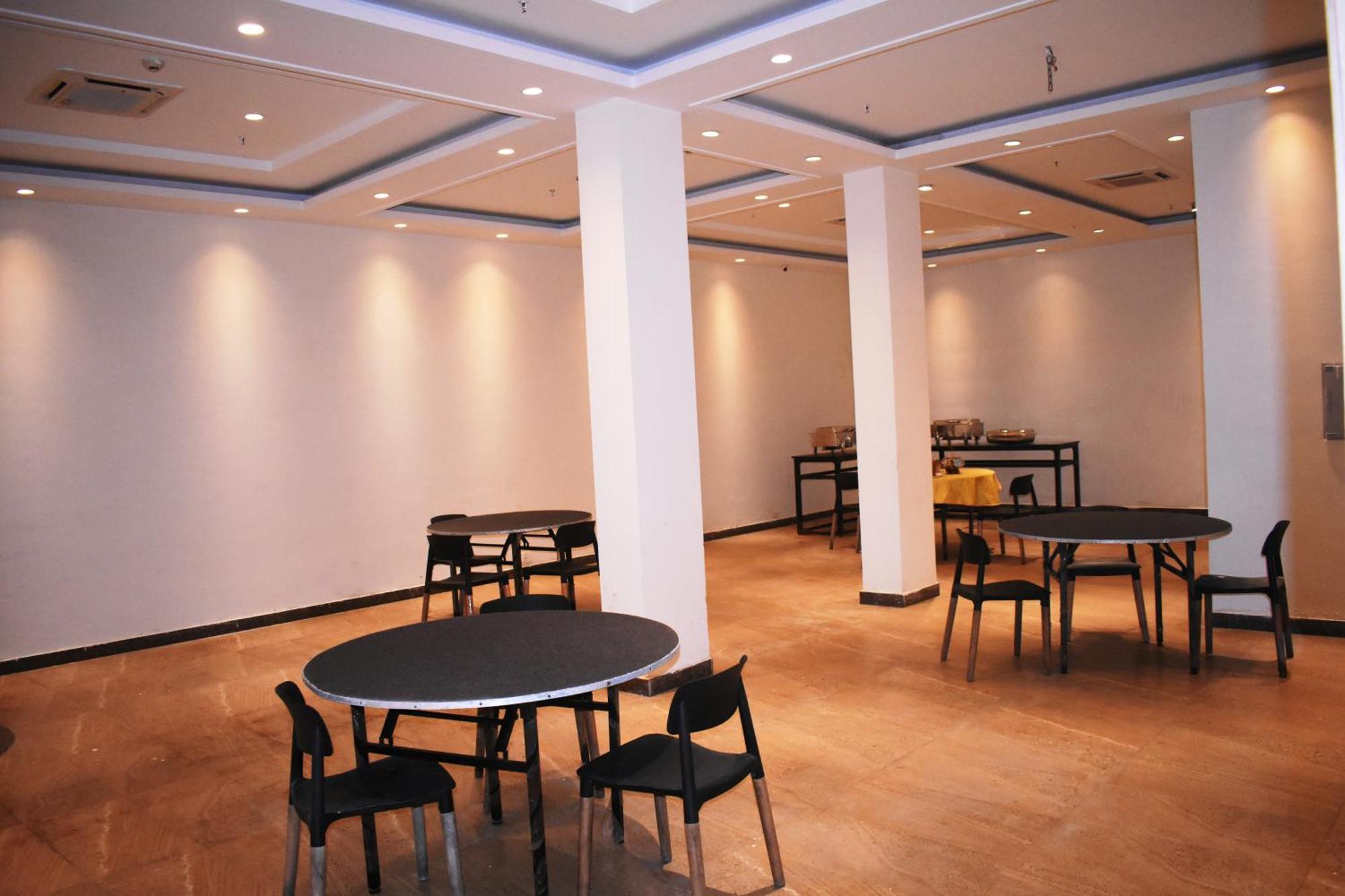 Lemonwood Suites By F9 Hotels - Trivoli Garden Chhatarpur Yeni Delhi Dış mekan fotoğraf