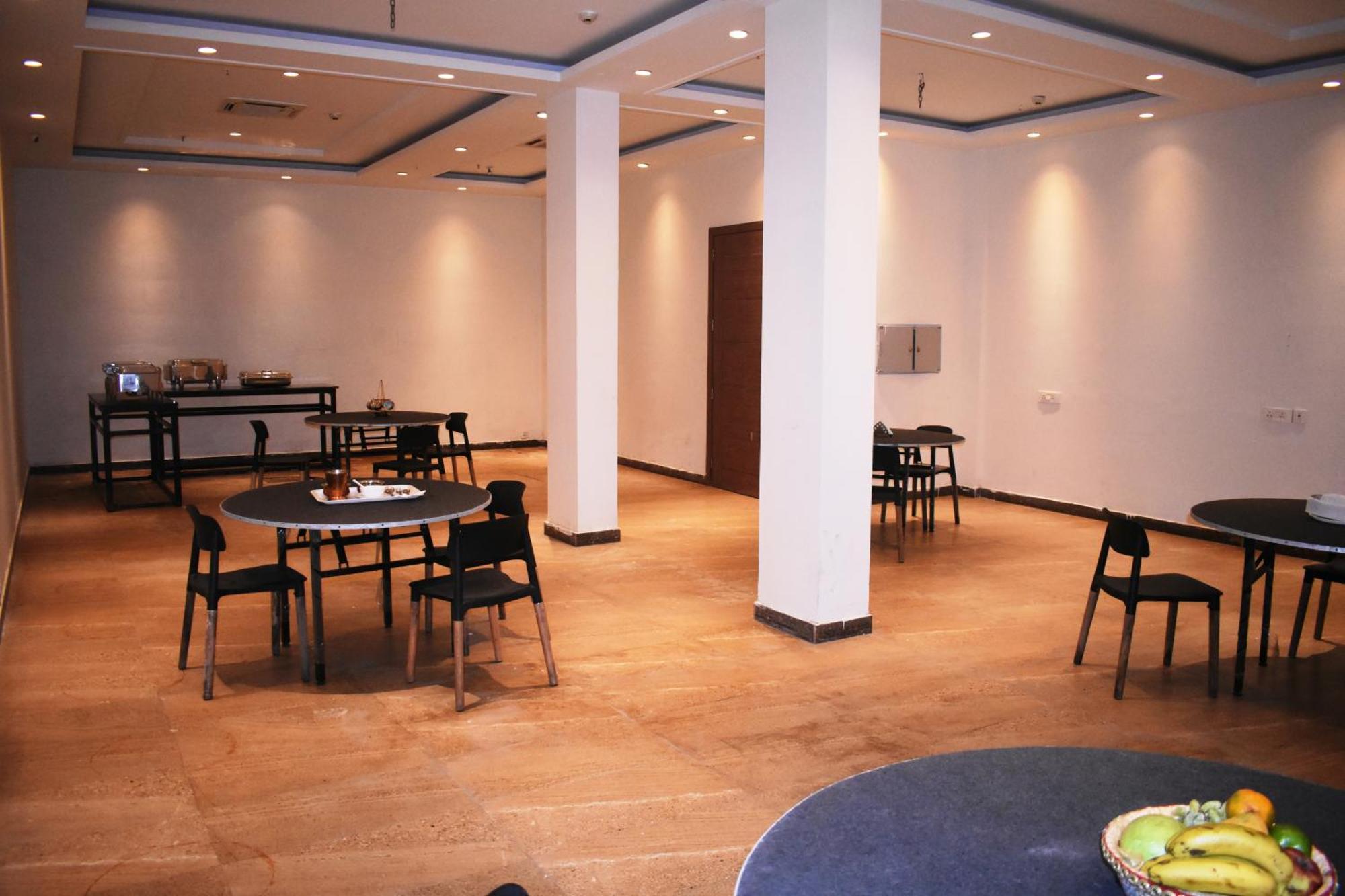 Lemonwood Suites By F9 Hotels - Trivoli Garden Chhatarpur Yeni Delhi Dış mekan fotoğraf